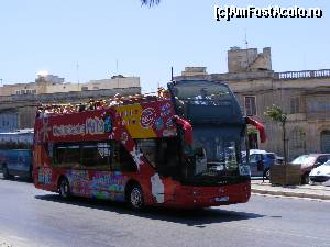 [P15] Hop on, hop off - un alt mijloc de a explora Malta » foto by corinka
 - 
<span class="allrVoted glyphicon glyphicon-heart hidden" id="av555877"></span>
<a class="m-l-10 hidden" id="sv555877" onclick="voting_Foto_DelVot(,555877,3405)" role="button">șterge vot <span class="glyphicon glyphicon-remove"></span></a>
<a id="v9555877" class=" c-red"  onclick="voting_Foto_SetVot(555877)" role="button"><span class="glyphicon glyphicon-heart-empty"></span> <b>LIKE</b> = Votează poza</a> <img class="hidden"  id="f555877W9" src="/imagini/loader.gif" border="0" /><span class="AjErrMes hidden" id="e555877ErM"></span>