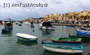 [P01] Golful din Marsaxlokk. Vreme buna, doar ca ploua :)  » foto by Radu Tudoran
 - 
<span class="allrVoted glyphicon glyphicon-heart hidden" id="av813888"></span>
<a class="m-l-10 hidden" id="sv813888" onclick="voting_Foto_DelVot(,813888,3405)" role="button">șterge vot <span class="glyphicon glyphicon-remove"></span></a>
<a id="v9813888" class=" c-red"  onclick="voting_Foto_SetVot(813888)" role="button"><span class="glyphicon glyphicon-heart-empty"></span> <b>LIKE</b> = Votează poza</a> <img class="hidden"  id="f813888W9" src="/imagini/loader.gif" border="0" /><span class="AjErrMes hidden" id="e813888ErM"></span>