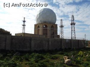[P52] Radarul navigaţional de lângă Dingli Cliffs » foto by irinad
 - 
<span class="allrVoted glyphicon glyphicon-heart hidden" id="av943975"></span>
<a class="m-l-10 hidden" id="sv943975" onclick="voting_Foto_DelVot(,943975,3405)" role="button">șterge vot <span class="glyphicon glyphicon-remove"></span></a>
<a id="v9943975" class=" c-red"  onclick="voting_Foto_SetVot(943975)" role="button"><span class="glyphicon glyphicon-heart-empty"></span> <b>LIKE</b> = Votează poza</a> <img class="hidden"  id="f943975W9" src="/imagini/loader.gif" border="0" /><span class="AjErrMes hidden" id="e943975ErM"></span>