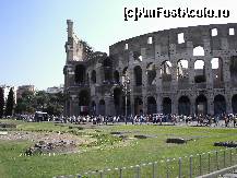 [P17] Coloseul. În prim plan ruinele Casei Aurite (Domo Aurea), palatul lui Nero şi ale fântânii Meta Sudans » foto by Costi
 - 
<span class="allrVoted glyphicon glyphicon-heart hidden" id="av48144"></span>
<a class="m-l-10 hidden" id="sv48144" onclick="voting_Foto_DelVot(,48144,3406)" role="button">șterge vot <span class="glyphicon glyphicon-remove"></span></a>
<a id="v948144" class=" c-red"  onclick="voting_Foto_SetVot(48144)" role="button"><span class="glyphicon glyphicon-heart-empty"></span> <b>LIKE</b> = Votează poza</a> <img class="hidden"  id="f48144W9" src="/imagini/loader.gif" border="0" /><span class="AjErrMes hidden" id="e48144ErM"></span>