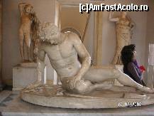 [P16] stauie din muzeul Vaticanului » foto by Traveller
 - 
<span class="allrVoted glyphicon glyphicon-heart hidden" id="av50580"></span>
<a class="m-l-10 hidden" id="sv50580" onclick="voting_Foto_DelVot(,50580,3406)" role="button">șterge vot <span class="glyphicon glyphicon-remove"></span></a>
<a id="v950580" class=" c-red"  onclick="voting_Foto_SetVot(50580)" role="button"><span class="glyphicon glyphicon-heart-empty"></span> <b>LIKE</b> = Votează poza</a> <img class="hidden"  id="f50580W9" src="/imagini/loader.gif" border="0" /><span class="AjErrMes hidden" id="e50580ErM"></span>