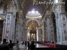 [P26] Interiorul Catedralei San Pietro » foto by dorgo
 - 
<span class="allrVoted glyphicon glyphicon-heart hidden" id="av101915"></span>
<a class="m-l-10 hidden" id="sv101915" onclick="voting_Foto_DelVot(,101915,3406)" role="button">șterge vot <span class="glyphicon glyphicon-remove"></span></a>
<a id="v9101915" class=" c-red"  onclick="voting_Foto_SetVot(101915)" role="button"><span class="glyphicon glyphicon-heart-empty"></span> <b>LIKE</b> = Votează poza</a> <img class="hidden"  id="f101915W9" src="/imagini/loader.gif" border="0" /><span class="AjErrMes hidden" id="e101915ErM"></span>