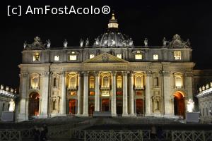 [P84] Noaptea in Piazza San Pietro » foto by mirmicu
 - 
<span class="allrVoted glyphicon glyphicon-heart hidden" id="av940661"></span>
<a class="m-l-10 hidden" id="sv940661" onclick="voting_Foto_DelVot(,940661,3406)" role="button">șterge vot <span class="glyphicon glyphicon-remove"></span></a>
<a id="v9940661" class=" c-red"  onclick="voting_Foto_SetVot(940661)" role="button"><span class="glyphicon glyphicon-heart-empty"></span> <b>LIKE</b> = Votează poza</a> <img class="hidden"  id="f940661W9" src="/imagini/loader.gif" border="0" /><span class="AjErrMes hidden" id="e940661ErM"></span>