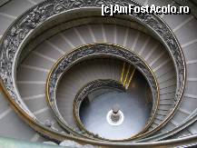 [P31] Muzeul Vatican - trepte elicoidale » foto by cristi_an3000
 - 
<span class="allrVoted glyphicon glyphicon-heart hidden" id="av150966"></span>
<a class="m-l-10 hidden" id="sv150966" onclick="voting_Foto_DelVot(,150966,3406)" role="button">șterge vot <span class="glyphicon glyphicon-remove"></span></a>
<a id="v9150966" class=" c-red"  onclick="voting_Foto_SetVot(150966)" role="button"><span class="glyphicon glyphicon-heart-empty"></span> <b>LIKE</b> = Votează poza</a> <img class="hidden"  id="f150966W9" src="/imagini/loader.gif" border="0" /><span class="AjErrMes hidden" id="e150966ErM"></span>
