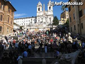 [P20] Scalinata della Trinita dei Monti sau Treptele Spaniole » foto by vlado2
 - 
<span class="allrVoted glyphicon glyphicon-heart hidden" id="av489547"></span>
<a class="m-l-10 hidden" id="sv489547" onclick="voting_Foto_DelVot(,489547,3406)" role="button">șterge vot <span class="glyphicon glyphicon-remove"></span></a>
<a id="v9489547" class=" c-red"  onclick="voting_Foto_SetVot(489547)" role="button"><span class="glyphicon glyphicon-heart-empty"></span> <b>LIKE</b> = Votează poza</a> <img class="hidden"  id="f489547W9" src="/imagini/loader.gif" border="0" /><span class="AjErrMes hidden" id="e489547ErM"></span>