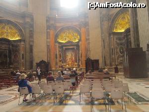 [P35] Loc de rugaciune in bazilica » foto by bica adriana
 - 
<span class="allrVoted glyphicon glyphicon-heart hidden" id="av698101"></span>
<a class="m-l-10 hidden" id="sv698101" onclick="voting_Foto_DelVot(,698101,3406)" role="button">șterge vot <span class="glyphicon glyphicon-remove"></span></a>
<a id="v9698101" class=" c-red"  onclick="voting_Foto_SetVot(698101)" role="button"><span class="glyphicon glyphicon-heart-empty"></span> <b>LIKE</b> = Votează poza</a> <img class="hidden"  id="f698101W9" src="/imagini/loader.gif" border="0" /><span class="AjErrMes hidden" id="e698101ErM"></span>