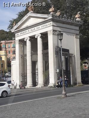 [P31] Intrarea în Parcul Villa Borghese » foto by Mitica49
 - 
<span class="allrVoted glyphicon glyphicon-heart hidden" id="av1416785"></span>
<a class="m-l-10 hidden" id="sv1416785" onclick="voting_Foto_DelVot(,1416785,3406)" role="button">șterge vot <span class="glyphicon glyphicon-remove"></span></a>
<a id="v91416785" class=" c-red"  onclick="voting_Foto_SetVot(1416785)" role="button"><span class="glyphicon glyphicon-heart-empty"></span> <b>LIKE</b> = Votează poza</a> <img class="hidden"  id="f1416785W9" src="/imagini/loader.gif" border="0" /><span class="AjErrMes hidden" id="e1416785ErM"></span>