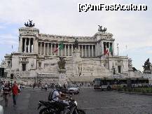 [P8x] Palatul Venetia » foto by lizuk
 - 
<span class="allrVoted glyphicon glyphicon-heart hidden" id="av28703"></span>
<a class="m-l-10 hidden" id="sv28703" onclick="voting_Foto_DelVot(,28703,3406)" role="button">șterge vot <span class="glyphicon glyphicon-remove"></span></a>
<a id="v928703" class=" c-red"  onclick="voting_Foto_SetVot(28703)" role="button"><span class="glyphicon glyphicon-heart-empty"></span> <b>LIKE</b> = Votează poza</a> <img class="hidden"  id="f28703W9" src="/imagini/loader.gif" border="0" /><span class="AjErrMes hidden" id="e28703ErM"></span>