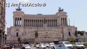 [P01] Monumentul Vittoriano/Altarul Pacii din Piazza Venezia.  » foto by ovidiuyepi
 - 
<span class="allrVoted glyphicon glyphicon-heart hidden" id="av969536"></span>
<a class="m-l-10 hidden" id="sv969536" onclick="voting_Foto_DelVot(,969536,3406)" role="button">șterge vot <span class="glyphicon glyphicon-remove"></span></a>
<a id="v9969536" class=" c-red"  onclick="voting_Foto_SetVot(969536)" role="button"><span class="glyphicon glyphicon-heart-empty"></span> <b>LIKE</b> = Votează poza</a> <img class="hidden"  id="f969536W9" src="/imagini/loader.gif" border="0" /><span class="AjErrMes hidden" id="e969536ErM"></span>