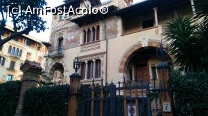 [P11] 3 Quartiere Coppedè, casa Villino delle Fate, vedere din strada Brenta » foto by FlorinAndrei
 - 
<span class="allrVoted glyphicon glyphicon-heart hidden" id="av942546"></span>
<a class="m-l-10 hidden" id="sv942546" onclick="voting_Foto_DelVot(,942546,3406)" role="button">șterge vot <span class="glyphicon glyphicon-remove"></span></a>
<a id="v9942546" class=" c-red"  onclick="voting_Foto_SetVot(942546)" role="button"><span class="glyphicon glyphicon-heart-empty"></span> <b>LIKE</b> = Votează poza</a> <img class="hidden"  id="f942546W9" src="/imagini/loader.gif" border="0" /><span class="AjErrMes hidden" id="e942546ErM"></span>