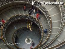 [P16] Scarile in spirala ce conduc la iesirea din Muzeul Vatican » foto by mirelaviolet
 - 
<span class="allrVoted glyphicon glyphicon-heart hidden" id="av102031"></span>
<a class="m-l-10 hidden" id="sv102031" onclick="voting_Foto_DelVot(,102031,3406)" role="button">șterge vot <span class="glyphicon glyphicon-remove"></span></a>
<a id="v9102031" class=" c-red"  onclick="voting_Foto_SetVot(102031)" role="button"><span class="glyphicon glyphicon-heart-empty"></span> <b>LIKE</b> = Votează poza</a> <img class="hidden"  id="f102031W9" src="/imagini/loader.gif" border="0" /><span class="AjErrMes hidden" id="e102031ErM"></span>