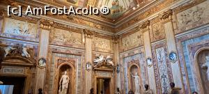 [P40] Galleria Borghese, Sala Împăraţilor » foto by irinad
 - 
<span class="allrVoted glyphicon glyphicon-heart hidden" id="av1378110"></span>
<a class="m-l-10 hidden" id="sv1378110" onclick="voting_Foto_DelVot(,1378110,3406)" role="button">șterge vot <span class="glyphicon glyphicon-remove"></span></a>
<a id="v91378110" class=" c-red"  onclick="voting_Foto_SetVot(1378110)" role="button"><span class="glyphicon glyphicon-heart-empty"></span> <b>LIKE</b> = Votează poza</a> <img class="hidden"  id="f1378110W9" src="/imagini/loader.gif" border="0" /><span class="AjErrMes hidden" id="e1378110ErM"></span>
