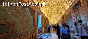 [P86] Galleria delle Carte Geografiche » foto by irinad
 - 
<span class="allrVoted glyphicon glyphicon-heart hidden" id="av1384041"></span>
<a class="m-l-10 hidden" id="sv1384041" onclick="voting_Foto_DelVot(,1384041,3406)" role="button">șterge vot <span class="glyphicon glyphicon-remove"></span></a>
<a id="v91384041" class=" c-red"  onclick="voting_Foto_SetVot(1384041)" role="button"><span class="glyphicon glyphicon-heart-empty"></span> <b>LIKE</b> = Votează poza</a> <img class="hidden"  id="f1384041W9" src="/imagini/loader.gif" border="0" /><span class="AjErrMes hidden" id="e1384041ErM"></span>