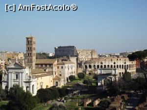 [P22] Spre Colosseum şi Arcul lui Constantin » foto by irinad
 - 
<span class="allrVoted glyphicon glyphicon-heart hidden" id="av836857"></span>
<a class="m-l-10 hidden" id="sv836857" onclick="voting_Foto_DelVot(,836857,3406)" role="button">șterge vot <span class="glyphicon glyphicon-remove"></span></a>
<a id="v9836857" class=" c-red"  onclick="voting_Foto_SetVot(836857)" role="button"><span class="glyphicon glyphicon-heart-empty"></span> <b>LIKE</b> = Votează poza</a> <img class="hidden"  id="f836857W9" src="/imagini/loader.gif" border="0" /><span class="AjErrMes hidden" id="e836857ErM"></span>
