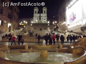 [P07] Scalinata della Trinita dei Monti (Treptele Spaniole), fântâna Barcaccia şi bazilica Trinita dei Monti » foto by irinad
 - 
<span class="allrVoted glyphicon glyphicon-heart hidden" id="av836842"></span>
<a class="m-l-10 hidden" id="sv836842" onclick="voting_Foto_DelVot(,836842,3406)" role="button">șterge vot <span class="glyphicon glyphicon-remove"></span></a>
<a id="v9836842" class=" c-red"  onclick="voting_Foto_SetVot(836842)" role="button"><span class="glyphicon glyphicon-heart-empty"></span> <b>LIKE</b> = Votează poza</a> <img class="hidden"  id="f836842W9" src="/imagini/loader.gif" border="0" /><span class="AjErrMes hidden" id="e836842ErM"></span>