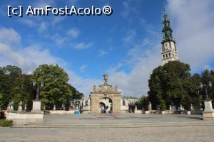[P14] Częstochowa, Jasna Góra, imensa piață.... » foto by mprofeanu
 - 
<span class="allrVoted glyphicon glyphicon-heart hidden" id="av1330318"></span>
<a class="m-l-10 hidden" id="sv1330318" onclick="voting_Foto_DelVot(,1330318,3411)" role="button">șterge vot <span class="glyphicon glyphicon-remove"></span></a>
<a id="v91330318" class=" c-red"  onclick="voting_Foto_SetVot(1330318)" role="button"><span class="glyphicon glyphicon-heart-empty"></span> <b>LIKE</b> = Votează poza</a> <img class="hidden"  id="f1330318W9" src="/imagini/loader.gif" border="0" /><span class="AjErrMes hidden" id="e1330318ErM"></span>