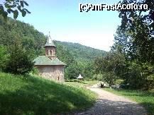 [P03] frumusetea bisericii prislop » foto by kmy
 - 
<span class="allrVoted glyphicon glyphicon-heart hidden" id="av54470"></span>
<a class="m-l-10 hidden" id="sv54470" onclick="voting_Foto_DelVot(,54470,3418)" role="button">șterge vot <span class="glyphicon glyphicon-remove"></span></a>
<a id="v954470" class=" c-red"  onclick="voting_Foto_SetVot(54470)" role="button"><span class="glyphicon glyphicon-heart-empty"></span> <b>LIKE</b> = Votează poza</a> <img class="hidden"  id="f54470W9" src="/imagini/loader.gif" border="0" /><span class="AjErrMes hidden" id="e54470ErM"></span>