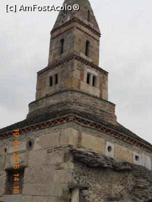 [P05] Biserica Densus - turnul » foto by zlatna
 - 
<span class="allrVoted glyphicon glyphicon-heart hidden" id="av725942"></span>
<a class="m-l-10 hidden" id="sv725942" onclick="voting_Foto_DelVot(,725942,3418)" role="button">șterge vot <span class="glyphicon glyphicon-remove"></span></a>
<a id="v9725942" class=" c-red"  onclick="voting_Foto_SetVot(725942)" role="button"><span class="glyphicon glyphicon-heart-empty"></span> <b>LIKE</b> = Votează poza</a> <img class="hidden"  id="f725942W9" src="/imagini/loader.gif" border="0" /><span class="AjErrMes hidden" id="e725942ErM"></span>