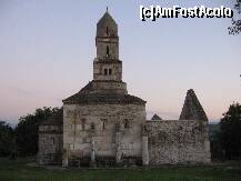 [P03] Biserica Densuş » foto by turist.real
 - 
<span class="allrVoted glyphicon glyphicon-heart hidden" id="av192418"></span>
<a class="m-l-10 hidden" id="sv192418" onclick="voting_Foto_DelVot(,192418,3418)" role="button">șterge vot <span class="glyphicon glyphicon-remove"></span></a>
<a id="v9192418" class=" c-red"  onclick="voting_Foto_SetVot(192418)" role="button"><span class="glyphicon glyphicon-heart-empty"></span> <b>LIKE</b> = Votează poza</a> <img class="hidden"  id="f192418W9" src="/imagini/loader.gif" border="0" /><span class="AjErrMes hidden" id="e192418ErM"></span>