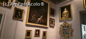 [P58] 59. „Camera desenelor” cuprinde o altă colecție de tablouri. » foto by msnd
 - 
<span class="allrVoted glyphicon glyphicon-heart hidden" id="av1520783"></span>
<a class="m-l-10 hidden" id="sv1520783" onclick="voting_Foto_DelVot(,1520783,3421)" role="button">șterge vot <span class="glyphicon glyphicon-remove"></span></a>
<a id="v91520783" class=" c-red"  onclick="voting_Foto_SetVot(1520783)" role="button"><span class="glyphicon glyphicon-heart-empty"></span> <b>LIKE</b> = Votează poza</a> <img class="hidden"  id="f1520783W9" src="/imagini/loader.gif" border="0" /><span class="AjErrMes hidden" id="e1520783ErM"></span>