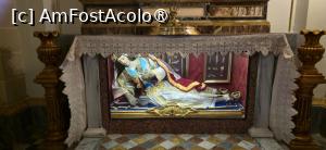 [P45] 45. ..... se află corpul Sfintei Lucida. » foto by msnd
 - 
<span class="allrVoted glyphicon glyphicon-heart hidden" id="av1514227"></span>
<a class="m-l-10 hidden" id="sv1514227" onclick="voting_Foto_DelVot(,1514227,3422)" role="button">șterge vot <span class="glyphicon glyphicon-remove"></span></a>
<a id="v91514227" class=" c-red"  onclick="voting_Foto_SetVot(1514227)" role="button"><span class="glyphicon glyphicon-heart-empty"></span> <b>LIKE</b> = Votează poza</a> <img class="hidden"  id="f1514227W9" src="/imagini/loader.gif" border="0" /><span class="AjErrMes hidden" id="e1514227ErM"></span>