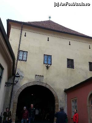 [P14] Poarta de Piatra = granita intre Orasul de Sus si cel de Jos » foto by Dan&Ema
 - 
<span class="allrVoted glyphicon glyphicon-heart hidden" id="av512428"></span>
<a class="m-l-10 hidden" id="sv512428" onclick="voting_Foto_DelVot(,512428,3430)" role="button">șterge vot <span class="glyphicon glyphicon-remove"></span></a>
<a id="v9512428" class=" c-red"  onclick="voting_Foto_SetVot(512428)" role="button"><span class="glyphicon glyphicon-heart-empty"></span> <b>LIKE</b> = Votează poza</a> <img class="hidden"  id="f512428W9" src="/imagini/loader.gif" border="0" /><span class="AjErrMes hidden" id="e512428ErM"></span>