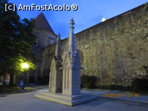 [P34] Vârful singurului turn pe care-l avea catedrala, căzut la cutremur în 1880 și refăcut după desene.  » foto by elviramvio
 - 
<span class="allrVoted glyphicon glyphicon-heart hidden" id="av900616"></span>
<a class="m-l-10 hidden" id="sv900616" onclick="voting_Foto_DelVot(,900616,3430)" role="button">șterge vot <span class="glyphicon glyphicon-remove"></span></a>
<a id="v9900616" class=" c-red"  onclick="voting_Foto_SetVot(900616)" role="button"><span class="glyphicon glyphicon-heart-empty"></span> <b>LIKE</b> = Votează poza</a> <img class="hidden"  id="f900616W9" src="/imagini/loader.gif" border="0" /><span class="AjErrMes hidden" id="e900616ErM"></span>