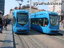 [P17] Tramvaiele albastre din Zagreb » foto by ms65
 - 
<span class="allrVoted glyphicon glyphicon-heart hidden" id="av49782"></span>
<a class="m-l-10 hidden" id="sv49782" onclick="voting_Foto_DelVot(,49782,3430)" role="button">șterge vot <span class="glyphicon glyphicon-remove"></span></a>
<a id="v949782" class=" c-red"  onclick="voting_Foto_SetVot(49782)" role="button"><span class="glyphicon glyphicon-heart-empty"></span> <b>LIKE</b> = Votează poza</a> <img class="hidden"  id="f49782W9" src="/imagini/loader.gif" border="0" /><span class="AjErrMes hidden" id="e49782ErM"></span>