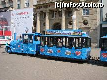 [P20] Din Piata Ban Josip Jelacic puteti porni intr-un tur gratuit cu trenuletul albastru » foto by ms65
 - 
<span class="allrVoted glyphicon glyphicon-heart hidden" id="av49785"></span>
<a class="m-l-10 hidden" id="sv49785" onclick="voting_Foto_DelVot(,49785,3430)" role="button">șterge vot <span class="glyphicon glyphicon-remove"></span></a>
<a id="v949785" class=" c-red"  onclick="voting_Foto_SetVot(49785)" role="button"><span class="glyphicon glyphicon-heart-empty"></span> <b>LIKE</b> = Votează poza</a> <img class="hidden"  id="f49785W9" src="/imagini/loader.gif" border="0" /><span class="AjErrMes hidden" id="e49785ErM"></span>