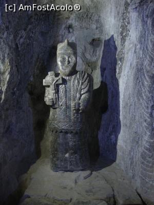 [P37] Într-un colț din apropierea altarului am remarcat o statuetă reprezentându-l pe Sfântul Ioan Nepomuk, considerat a fi un protector al pescarilor, al podurilor, al vaselor, dar și al minerilor.  » foto by Floryn81
 - 
<span class="allrVoted glyphicon glyphicon-heart hidden" id="av722709"></span>
<a class="m-l-10 hidden" id="sv722709" onclick="voting_Foto_DelVot(,722709,3441)" role="button">șterge vot <span class="glyphicon glyphicon-remove"></span></a>
<a id="v9722709" class=" c-red"  onclick="voting_Foto_SetVot(722709)" role="button"><span class="glyphicon glyphicon-heart-empty"></span> <b>LIKE</b> = Votează poza</a> <img class="hidden"  id="f722709W9" src="/imagini/loader.gif" border="0" /><span class="AjErrMes hidden" id="e722709ErM"></span>