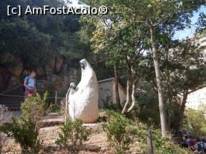 [P20] O frumoasă statuie aproape de stația funicular Sant Joan.  » foto by maryka
 - 
<span class="allrVoted glyphicon glyphicon-heart hidden" id="av1122021"></span>
<a class="m-l-10 hidden" id="sv1122021" onclick="voting_Foto_DelVot(,1122021,3448)" role="button">șterge vot <span class="glyphicon glyphicon-remove"></span></a>
<a id="v91122021" class=" c-red"  onclick="voting_Foto_SetVot(1122021)" role="button"><span class="glyphicon glyphicon-heart-empty"></span> <b>LIKE</b> = Votează poza</a> <img class="hidden"  id="f1122021W9" src="/imagini/loader.gif" border="0" /><span class="AjErrMes hidden" id="e1122021ErM"></span>