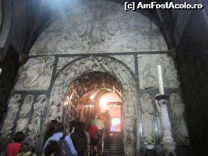 [P17] Poarta ingerilor, Scara Sfintilor ce duce spre 'La Moreneta' » foto by bica adriana
 - 
<span class="allrVoted glyphicon glyphicon-heart hidden" id="av572388"></span>
<a class="m-l-10 hidden" id="sv572388" onclick="voting_Foto_DelVot(,572388,3448)" role="button">șterge vot <span class="glyphicon glyphicon-remove"></span></a>
<a id="v9572388" class=" c-red"  onclick="voting_Foto_SetVot(572388)" role="button"><span class="glyphicon glyphicon-heart-empty"></span> <b>LIKE</b> = Votează poza</a> <img class="hidden"  id="f572388W9" src="/imagini/loader.gif" border="0" /><span class="AjErrMes hidden" id="e572388ErM"></span>