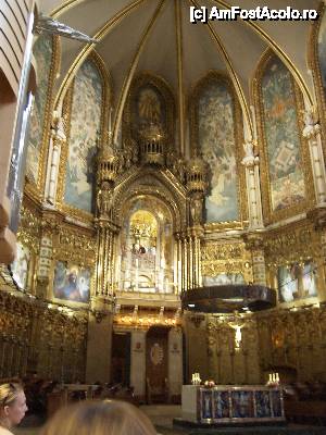 [P12] Biserica din Montseratt » foto by Alina Roxana
 - 
<span class="allrVoted glyphicon glyphicon-heart hidden" id="av440653"></span>
<a class="m-l-10 hidden" id="sv440653" onclick="voting_Foto_DelVot(,440653,3448)" role="button">șterge vot <span class="glyphicon glyphicon-remove"></span></a>
<a id="v9440653" class=" c-red"  onclick="voting_Foto_SetVot(440653)" role="button"><span class="glyphicon glyphicon-heart-empty"></span> <b>LIKE</b> = Votează poza</a> <img class="hidden"  id="f440653W9" src="/imagini/loader.gif" border="0" /><span class="AjErrMes hidden" id="e440653ErM"></span>