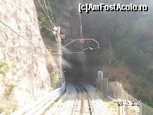 [P03] Intram in tunel spre Montserrat... » foto by ileanaxperta*
 - 
<span class="allrVoted glyphicon glyphicon-heart hidden" id="av19022"></span>
<a class="m-l-10 hidden" id="sv19022" onclick="voting_Foto_DelVot(,19022,3448)" role="button">șterge vot <span class="glyphicon glyphicon-remove"></span></a>
<a id="v919022" class=" c-red"  onclick="voting_Foto_SetVot(19022)" role="button"><span class="glyphicon glyphicon-heart-empty"></span> <b>LIKE</b> = Votează poza</a> <img class="hidden"  id="f19022W9" src="/imagini/loader.gif" border="0" /><span class="AjErrMes hidden" id="e19022ErM"></span>