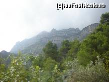 [P01] Urcand cu autocarul spre manastire. » foto by geany_m
 - 
<span class="allrVoted glyphicon glyphicon-heart hidden" id="av71886"></span>
<a class="m-l-10 hidden" id="sv71886" onclick="voting_Foto_DelVot(,71886,3448)" role="button">șterge vot <span class="glyphicon glyphicon-remove"></span></a>
<a id="v971886" class=" c-red"  onclick="voting_Foto_SetVot(71886)" role="button"><span class="glyphicon glyphicon-heart-empty"></span> <b>LIKE</b> = Votează poza</a> <img class="hidden"  id="f71886W9" src="/imagini/loader.gif" border="0" /><span class="AjErrMes hidden" id="e71886ErM"></span>