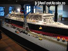 [P09] Pachebotul Queen Elisabeth II - totul e realizat din piese de Lego » foto by vini
 - 
<span class="allrVoted glyphicon glyphicon-heart hidden" id="av183061"></span>
<a class="m-l-10 hidden" id="sv183061" onclick="voting_Foto_DelVot(,183061,3449)" role="button">șterge vot <span class="glyphicon glyphicon-remove"></span></a>
<a id="v9183061" class=" c-red"  onclick="voting_Foto_SetVot(183061)" role="button"><span class="glyphicon glyphicon-heart-empty"></span> <b>LIKE</b> = Votează poza</a> <img class="hidden"  id="f183061W9" src="/imagini/loader.gif" border="0" /><span class="AjErrMes hidden" id="e183061ErM"></span>