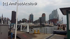 [P01] În dreapta fotografiei, clădirea înaltă, la parter - Opra din Hamburg.  » foto by Mihai18
 - 
<span class="allrVoted glyphicon glyphicon-heart hidden" id="av1002117"></span>
<a class="m-l-10 hidden" id="sv1002117" onclick="voting_Foto_DelVot(,1002117,3449)" role="button">șterge vot <span class="glyphicon glyphicon-remove"></span></a>
<a id="v91002117" class=" c-red"  onclick="voting_Foto_SetVot(1002117)" role="button"><span class="glyphicon glyphicon-heart-empty"></span> <b>LIKE</b> = Votează poza</a> <img class="hidden"  id="f1002117W9" src="/imagini/loader.gif" border="0" /><span class="AjErrMes hidden" id="e1002117ErM"></span>