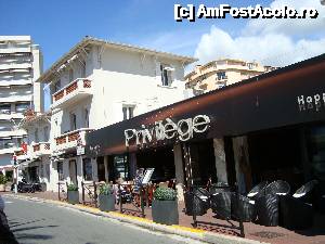 [P05] La Croisette -magazine de firma, happy -happy daca ai contul gras » foto by mireille
 - 
<span class="allrVoted glyphicon glyphicon-heart hidden" id="av485666"></span>
<a class="m-l-10 hidden" id="sv485666" onclick="voting_Foto_DelVot(,485666,3467)" role="button">șterge vot <span class="glyphicon glyphicon-remove"></span></a>
<a id="v9485666" class=" c-red"  onclick="voting_Foto_SetVot(485666)" role="button"><span class="glyphicon glyphicon-heart-empty"></span> <b>LIKE</b> = Votează poza</a> <img class="hidden"  id="f485666W9" src="/imagini/loader.gif" border="0" /><span class="AjErrMes hidden" id="e485666ErM"></span>