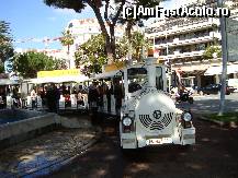 [P03] Cannes 2013 aprilie trenuletul turistic ce te plimba prin oras » foto by mireille
 - 
<span class="allrVoted glyphicon glyphicon-heart hidden" id="av414243"></span>
<a class="m-l-10 hidden" id="sv414243" onclick="voting_Foto_DelVot(,414243,3467)" role="button">șterge vot <span class="glyphicon glyphicon-remove"></span></a>
<a id="v9414243" class=" c-red"  onclick="voting_Foto_SetVot(414243)" role="button"><span class="glyphicon glyphicon-heart-empty"></span> <b>LIKE</b> = Votează poza</a> <img class="hidden"  id="f414243W9" src="/imagini/loader.gif" border="0" /><span class="AjErrMes hidden" id="e414243ErM"></span>