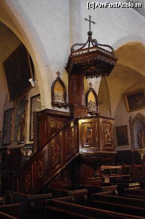 [P17] Biserica Notre Dame d’Esperance – în interior » foto by cdiana
 - 
<span class="allrVoted glyphicon glyphicon-heart hidden" id="av532679"></span>
<a class="m-l-10 hidden" id="sv532679" onclick="voting_Foto_DelVot(,532679,3467)" role="button">șterge vot <span class="glyphicon glyphicon-remove"></span></a>
<a id="v9532679" class=" c-red"  onclick="voting_Foto_SetVot(532679)" role="button"><span class="glyphicon glyphicon-heart-empty"></span> <b>LIKE</b> = Votează poza</a> <img class="hidden"  id="f532679W9" src="/imagini/loader.gif" border="0" /><span class="AjErrMes hidden" id="e532679ErM"></span>