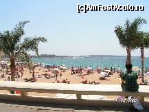 [P01] CAnnes, o parte din minunata plaja » foto by ileanaxperta*
 - 
<span class="allrVoted glyphicon glyphicon-heart hidden" id="av56536"></span>
<a class="m-l-10 hidden" id="sv56536" onclick="voting_Foto_DelVot(,56536,3467)" role="button">șterge vot <span class="glyphicon glyphicon-remove"></span></a>
<a id="v956536" class=" c-red"  onclick="voting_Foto_SetVot(56536)" role="button"><span class="glyphicon glyphicon-heart-empty"></span> <b>LIKE</b> = Votează poza</a> <img class="hidden"  id="f56536W9" src="/imagini/loader.gif" border="0" /><span class="AjErrMes hidden" id="e56536ErM"></span>