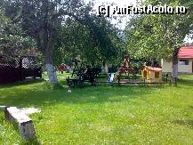 [P06] gradina pensiunii Mili » foto by solitaru
 - 
<span class="allrVoted glyphicon glyphicon-heart hidden" id="av239987"></span>
<a class="m-l-10 hidden" id="sv239987" onclick="voting_Foto_DelVot(,239987,3478)" role="button">șterge vot <span class="glyphicon glyphicon-remove"></span></a>
<a id="v9239987" class=" c-red"  onclick="voting_Foto_SetVot(239987)" role="button"><span class="glyphicon glyphicon-heart-empty"></span> <b>LIKE</b> = Votează poza</a> <img class="hidden"  id="f239987W9" src="/imagini/loader.gif" border="0" /><span class="AjErrMes hidden" id="e239987ErM"></span>