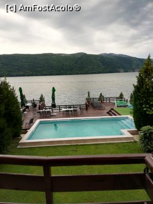 [P05] vedere din balcon » foto by Dorina D
 - 
<span class="allrVoted glyphicon glyphicon-heart hidden" id="av1114948"></span>
<a class="m-l-10 hidden" id="sv1114948" onclick="voting_Foto_DelVot(,1114948,3488)" role="button">șterge vot <span class="glyphicon glyphicon-remove"></span></a>
<a id="v91114948" class=" c-red"  onclick="voting_Foto_SetVot(1114948)" role="button"><span class="glyphicon glyphicon-heart-empty"></span> <b>LIKE</b> = Votează poza</a> <img class="hidden"  id="f1114948W9" src="/imagini/loader.gif" border="0" /><span class="AjErrMes hidden" id="e1114948ErM"></span>