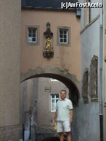 [P21] Florin (me) in centru Luxemburgului cu o statuie de aur-adevarata! » foto by florintoma
 - 
<span class="allrVoted glyphicon glyphicon-heart hidden" id="av185941"></span>
<a class="m-l-10 hidden" id="sv185941" onclick="voting_Foto_DelVot(,185941,3489)" role="button">șterge vot <span class="glyphicon glyphicon-remove"></span></a>
<a id="v9185941" class=" c-red"  onclick="voting_Foto_SetVot(185941)" role="button"><span class="glyphicon glyphicon-heart-empty"></span> <b>LIKE</b> = Votează poza</a> <img class="hidden"  id="f185941W9" src="/imagini/loader.gif" border="0" /><span class="AjErrMes hidden" id="e185941ErM"></span>