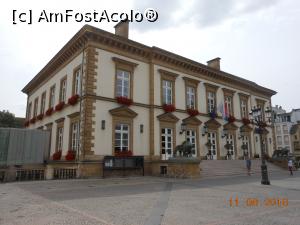[P05] Luxemburg - În Place Guillaume II, Primăria. » foto by iulianic
 - 
<span class="allrVoted glyphicon glyphicon-heart hidden" id="av1200380"></span>
<a class="m-l-10 hidden" id="sv1200380" onclick="voting_Foto_DelVot(,1200380,3489)" role="button">șterge vot <span class="glyphicon glyphicon-remove"></span></a>
<a id="v91200380" class=" c-red"  onclick="voting_Foto_SetVot(1200380)" role="button"><span class="glyphicon glyphicon-heart-empty"></span> <b>LIKE</b> = Votează poza</a> <img class="hidden"  id="f1200380W9" src="/imagini/loader.gif" border="0" /><span class="AjErrMes hidden" id="e1200380ErM"></span>