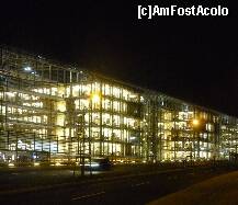 [P20] Cartierul Kirchberg - noaptea (Fondul şi Banca Europeană de Investiţii) » foto by Dragoș_MD
 - 
<span class="allrVoted glyphicon glyphicon-heart hidden" id="av178611"></span>
<a class="m-l-10 hidden" id="sv178611" onclick="voting_Foto_DelVot(,178611,3489)" role="button">șterge vot <span class="glyphicon glyphicon-remove"></span></a>
<a id="v9178611" class=" c-red"  onclick="voting_Foto_SetVot(178611)" role="button"><span class="glyphicon glyphicon-heart-empty"></span> <b>LIKE</b> = Votează poza</a> <img class="hidden"  id="f178611W9" src="/imagini/loader.gif" border="0" /><span class="AjErrMes hidden" id="e178611ErM"></span>