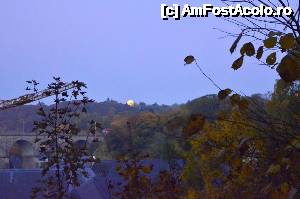 [P23] Alte după-amieze prin capitala Marelui Ducat - răsărit de lună » foto by Dragoș_MD
 - 
<span class="allrVoted glyphicon glyphicon-heart hidden" id="av695373"></span>
<a class="m-l-10 hidden" id="sv695373" onclick="voting_Foto_DelVot(,695373,3489)" role="button">șterge vot <span class="glyphicon glyphicon-remove"></span></a>
<a id="v9695373" class=" c-red"  onclick="voting_Foto_SetVot(695373)" role="button"><span class="glyphicon glyphicon-heart-empty"></span> <b>LIKE</b> = Votează poza</a> <img class="hidden"  id="f695373W9" src="/imagini/loader.gif" border="0" /><span class="AjErrMes hidden" id="e695373ErM"></span>