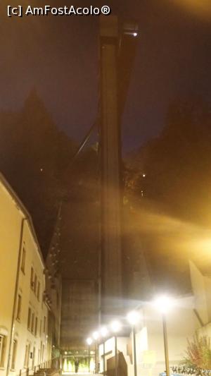 [P18] Ascensorul panoramic Pfaffenthal - imagini din orașul de jos » foto by Dragoș_MD
 - 
<span class="allrVoted glyphicon glyphicon-heart hidden" id="av1026123"></span>
<a class="m-l-10 hidden" id="sv1026123" onclick="voting_Foto_DelVot(,1026123,3489)" role="button">șterge vot <span class="glyphicon glyphicon-remove"></span></a>
<a id="v91026123" class=" c-red"  onclick="voting_Foto_SetVot(1026123)" role="button"><span class="glyphicon glyphicon-heart-empty"></span> <b>LIKE</b> = Votează poza</a> <img class="hidden"  id="f1026123W9" src="/imagini/loader.gif" border="0" /><span class="AjErrMes hidden" id="e1026123ErM"></span>