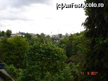 [P08] zona din luxemburg in dezvoltare, pe fundal se vad macaralele » foto by zpedro*
 - 
<span class="allrVoted glyphicon glyphicon-heart hidden" id="av94659"></span>
<a class="m-l-10 hidden" id="sv94659" onclick="voting_Foto_DelVot(,94659,3489)" role="button">șterge vot <span class="glyphicon glyphicon-remove"></span></a>
<a id="v994659" class=" c-red"  onclick="voting_Foto_SetVot(94659)" role="button"><span class="glyphicon glyphicon-heart-empty"></span> <b>LIKE</b> = Votează poza</a> <img class="hidden"  id="f94659W9" src="/imagini/loader.gif" border="0" /><span class="AjErrMes hidden" id="e94659ErM"></span>