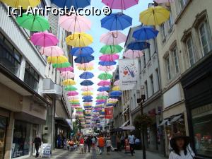 [P03] O sedinta cu umbrelele lui Mary Poppins prin Luxemburg » foto by mireille
 - 
<span class="allrVoted glyphicon glyphicon-heart hidden" id="av713684"></span>
<a class="m-l-10 hidden" id="sv713684" onclick="voting_Foto_DelVot(,713684,3489)" role="button">șterge vot <span class="glyphicon glyphicon-remove"></span></a>
<a id="v9713684" class=" c-red"  onclick="voting_Foto_SetVot(713684)" role="button"><span class="glyphicon glyphicon-heart-empty"></span> <b>LIKE</b> = Votează poza</a> <img class="hidden"  id="f713684W9" src="/imagini/loader.gif" border="0" /><span class="AjErrMes hidden" id="e713684ErM"></span>